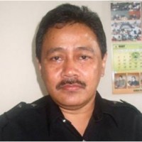 Drs H Momon Suherman